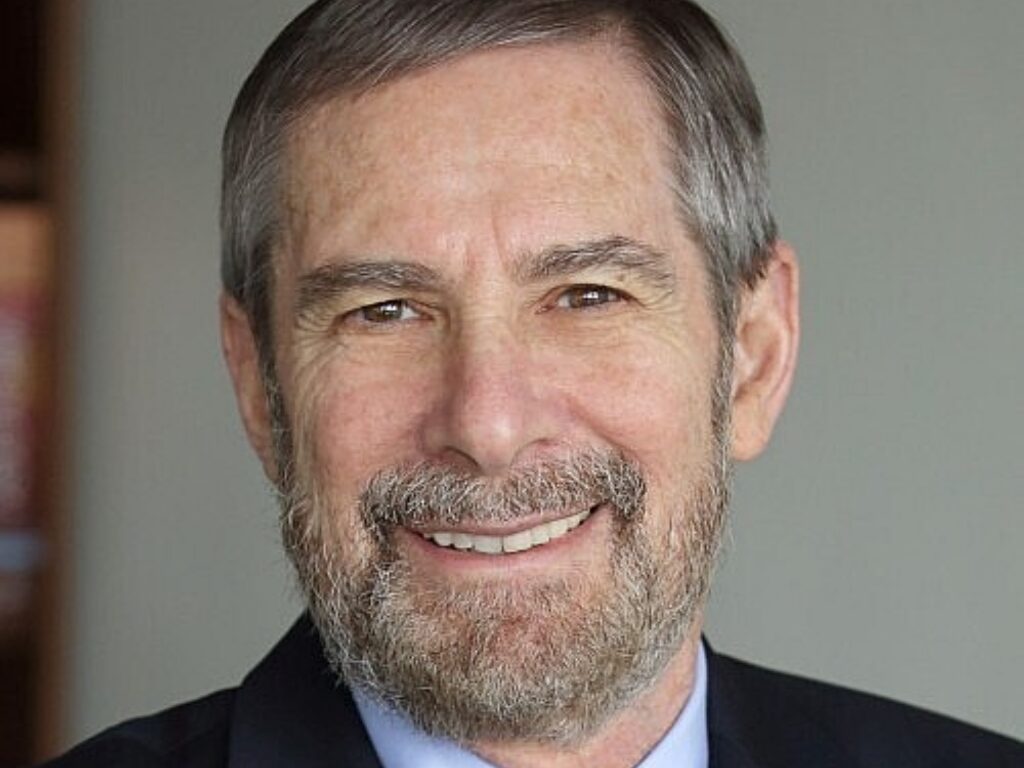 AACI to Honor Lowy With Distinguished Scientist Award