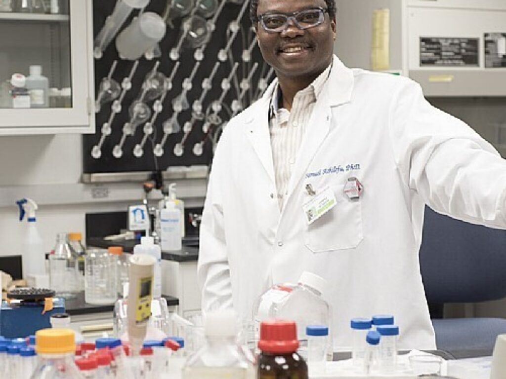 Cancerous Tumors Surrounding Cells Illuminated by New Imaging Agent