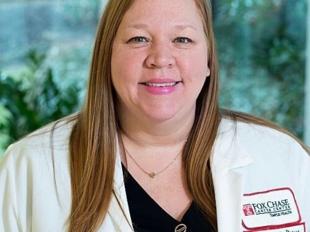 Clinical Director Wins Oncology Nursing Society Award