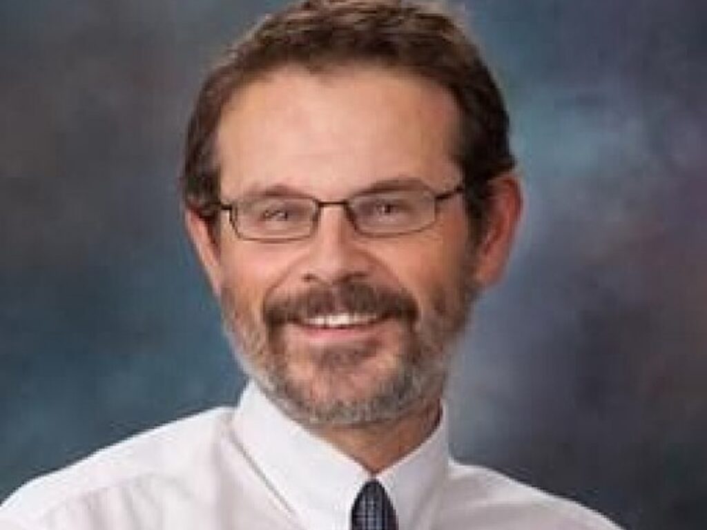 Deininger Receives Lifetime Achievement Award for Leukemia Research