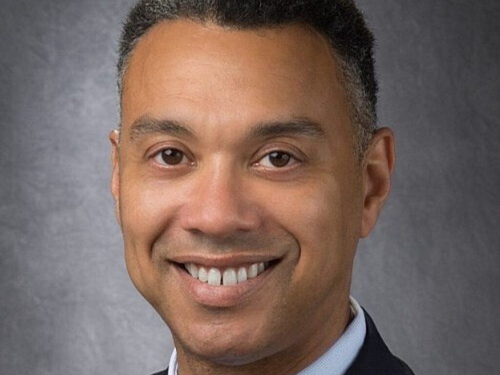 Flowers Receives ASH Mentor Award