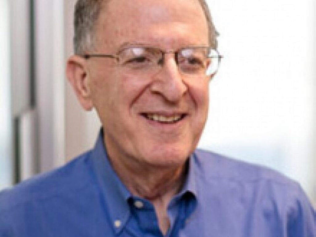 Gordon Receives Kober Medal