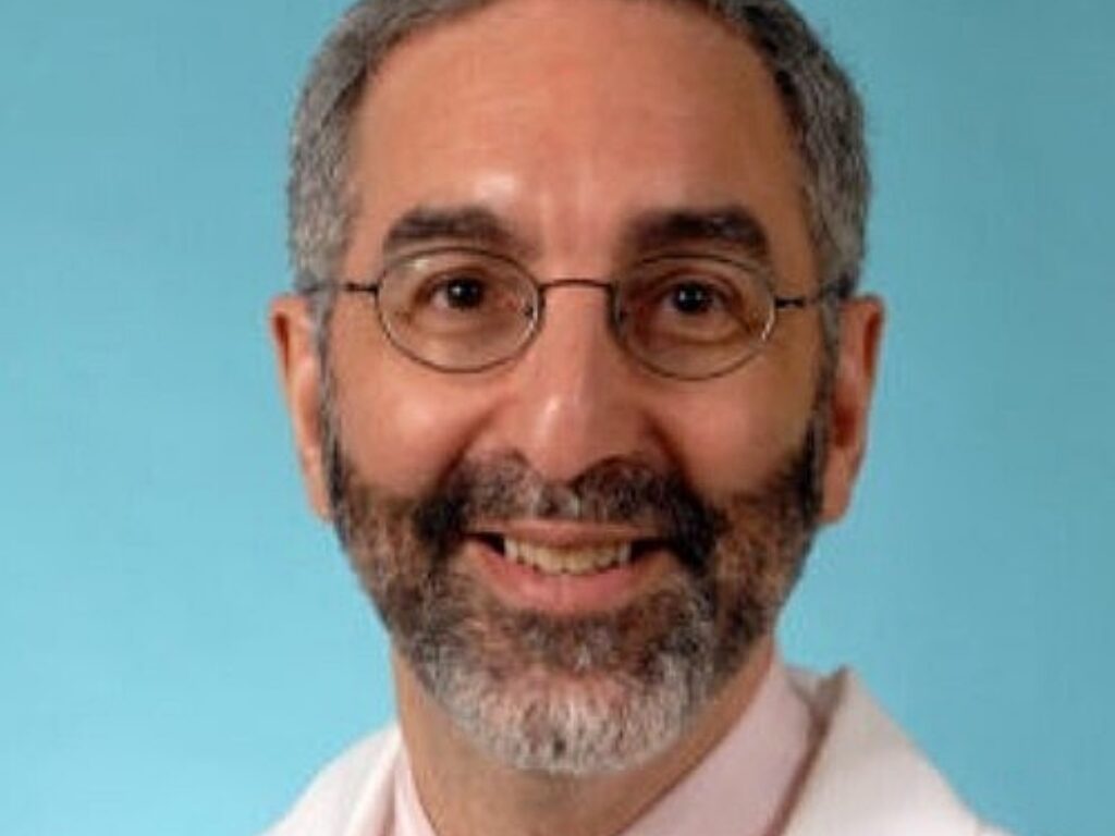 Gutmann Receives Neuro oncology Scientific Award