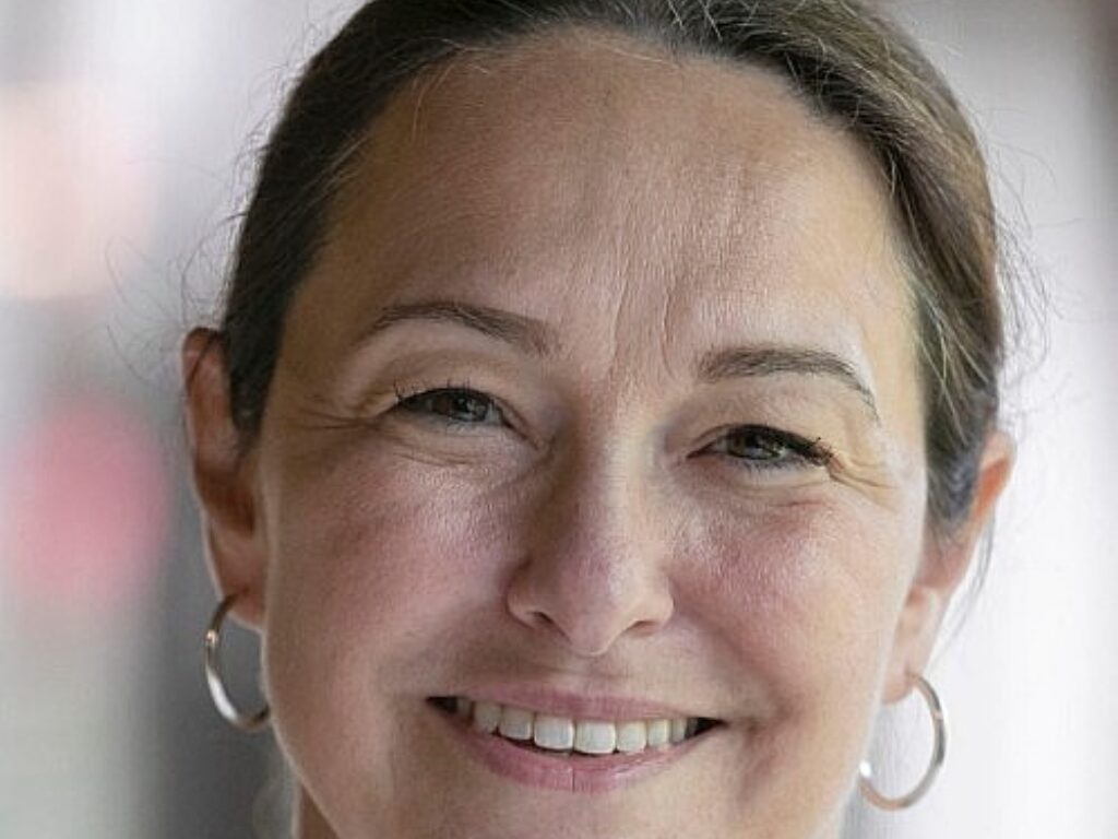 Hansel Tapped as Division Head of Pathology and Laboratory Medicine