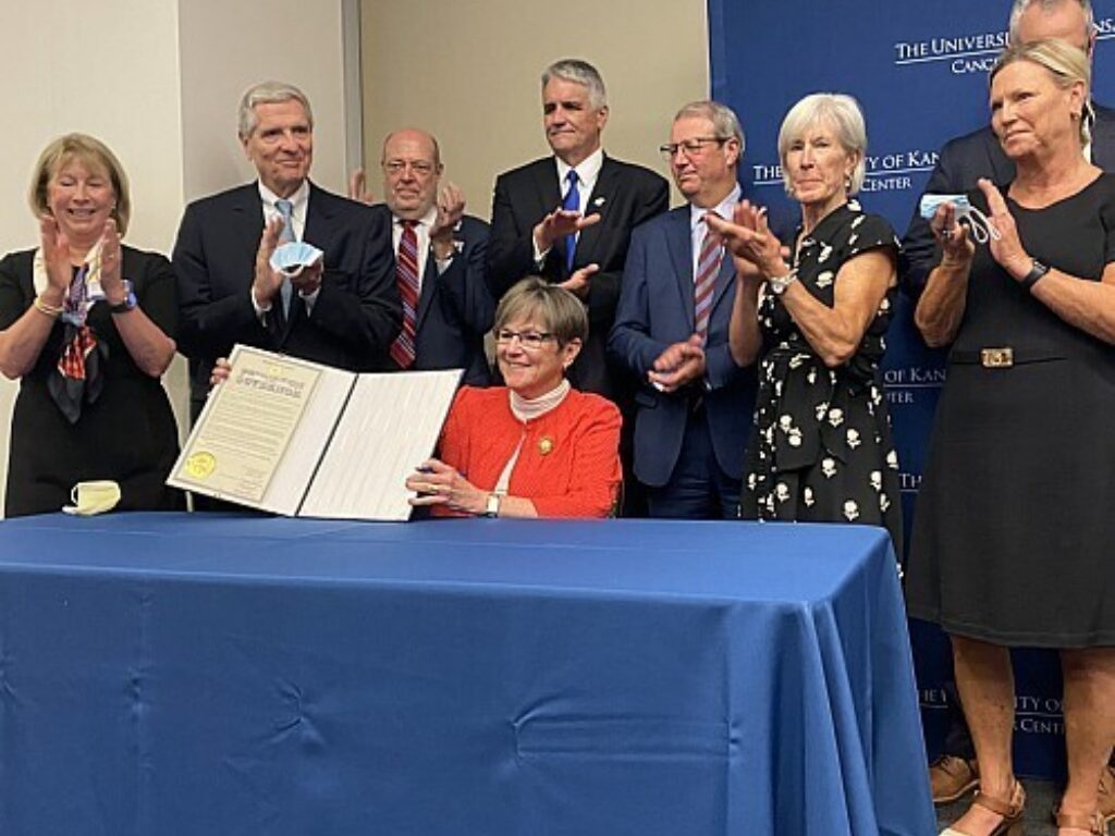 Proclamation From Governor Recognizes Highest NCI Designation