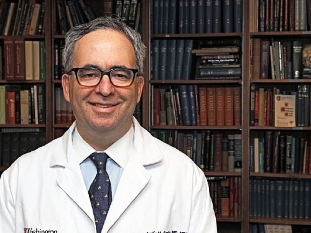 Sacks Named Division Director in Plastic and Reconstructive Surgery