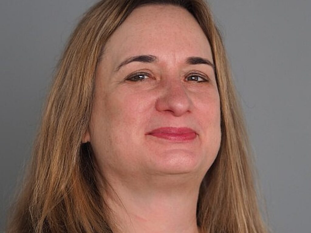 Sampson Joins UNM Cancer Center as Clinical Research Administrator