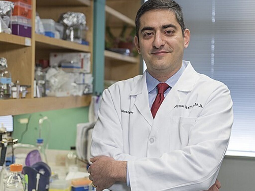 Sharifi Honored With AACR Achievement Award