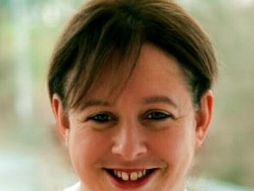 Weiss Receives Coley Award