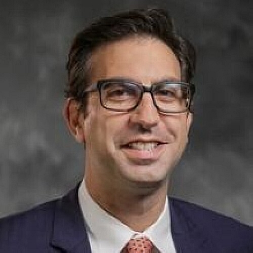 Nussbaum Named to NCI Surgeon Scientist Program Cohort