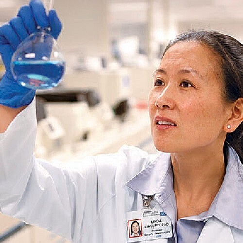 Neurosurgeon scientist Honored for Work in Lab Clinic