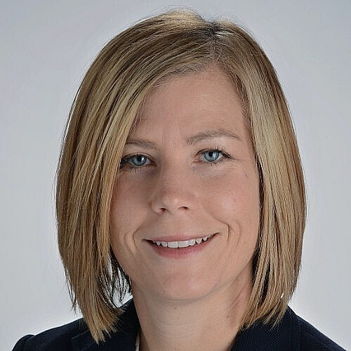 Are E Cigarettes Safer Than Cigarettes Study Sheds Light on the Issue