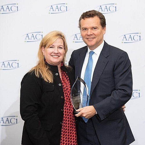 Call for Nominations Champion for Cures Award