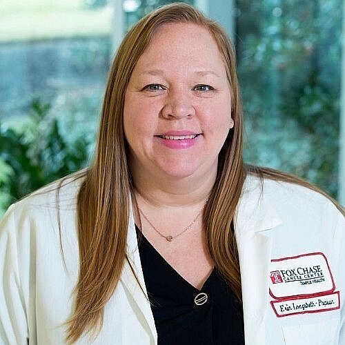 Clinical Director Wins Oncology Nursing Society Award