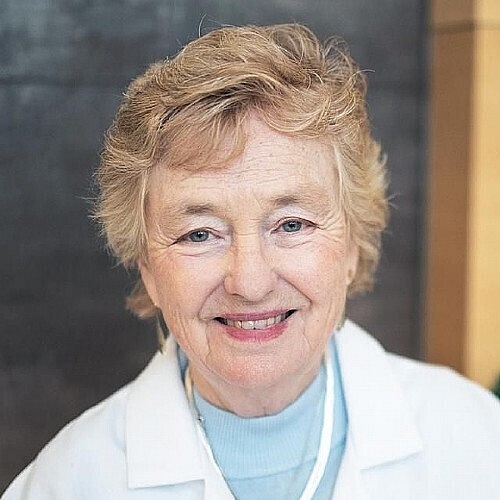 Daly Receives NCCN Award