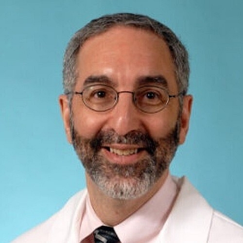 Gutmann Receives Neuro oncology Scientific Award