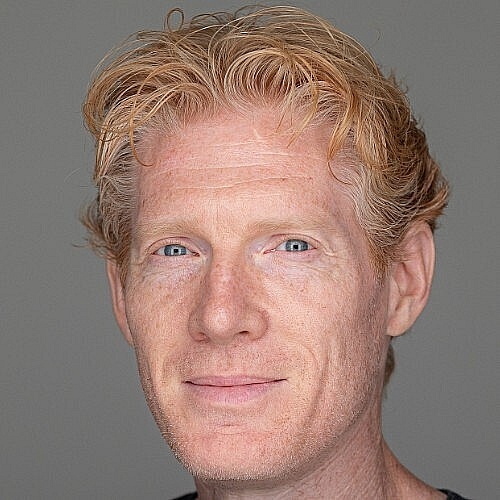 Goecks Named Assistant Center Director of Research Informatics