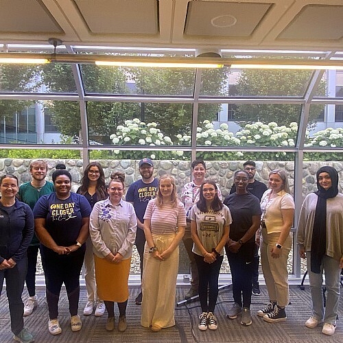 Program Gives Undergrads Pathway to Cancer Careers