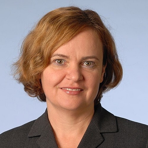 Radiation Plus Chemotherapy Does Not Improve Endometrial Cancer Recurrence Free Survival