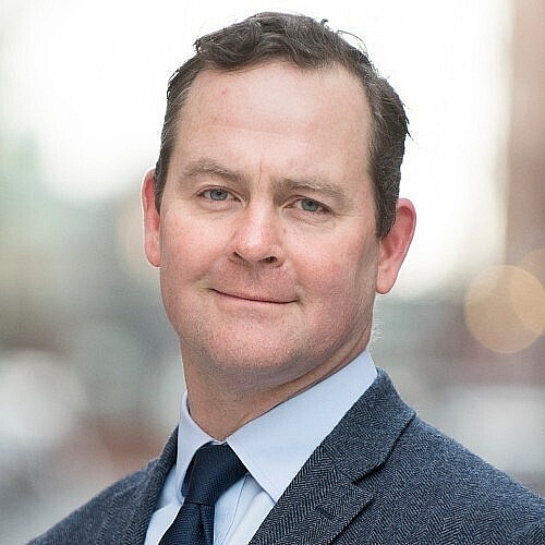 Spine Surgery Innovator Joins Cedars Sinai Orthopaedics