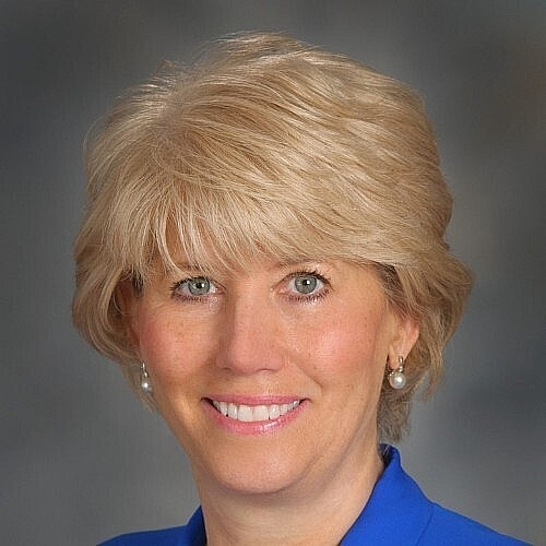 Triple Negative Breast Cancers Can Adopt Reversible Chemotherapy Resistant State